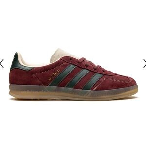 Adidas Gazelle Indoor Burgundy and Green‎ Sneakers new in box